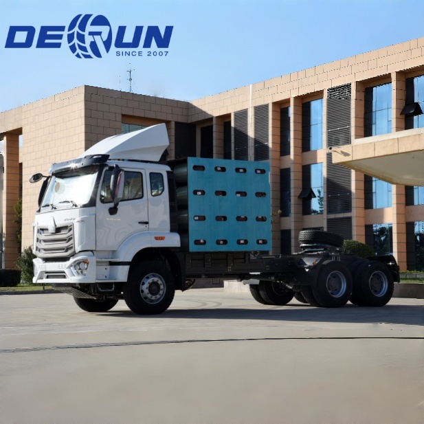 Sinotruk Howo 6x4 CNG NX Traktortruck
