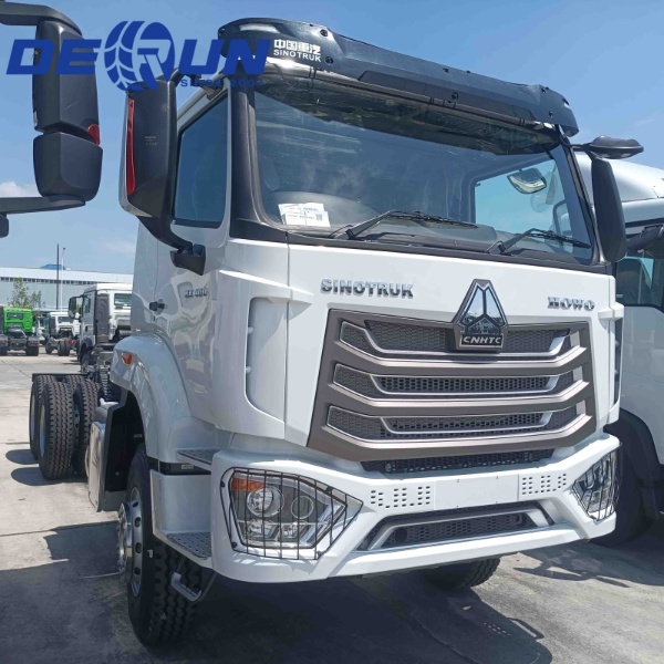 Sinotruk Howo NX 6x4 last chassis lastbil